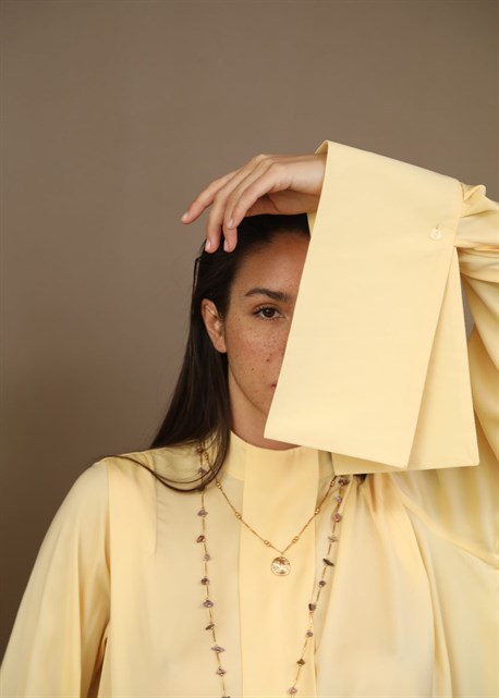 Blouse with accent cuffs - photo 10196