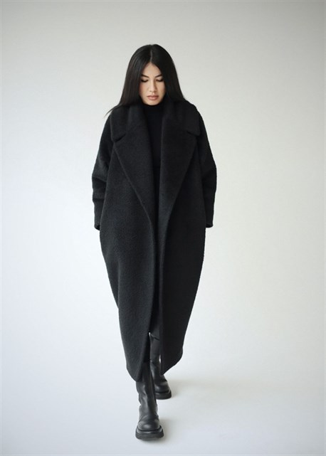 Black alpaca coat - photo 18049