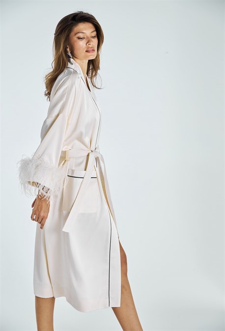 Kimono with feathers - photo 23778