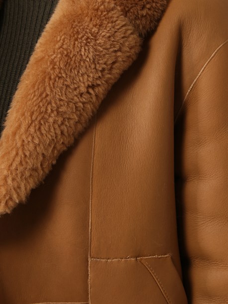 Sheepskin coat - photo 24805