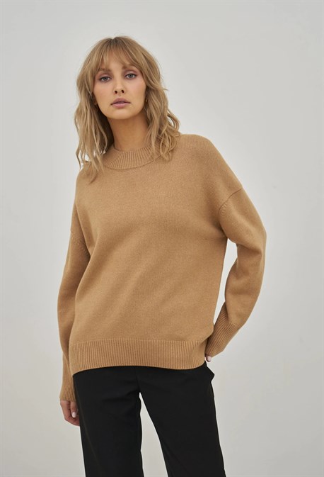 Sweater - photo 26744