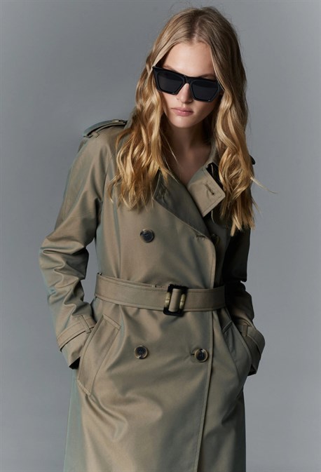 Trenchcoat - photo 27041