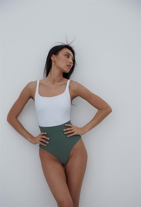 Swimsuit - photo 28250