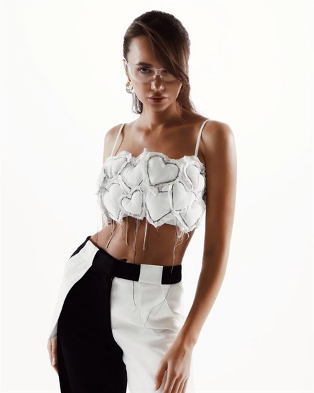 top ADORE - photo 29983