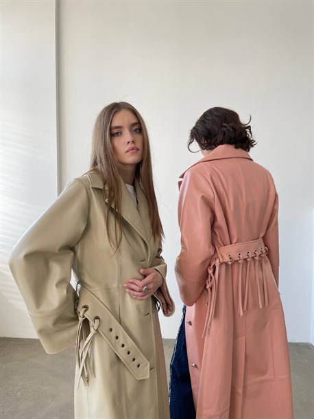 leather raincoat - photo 30218