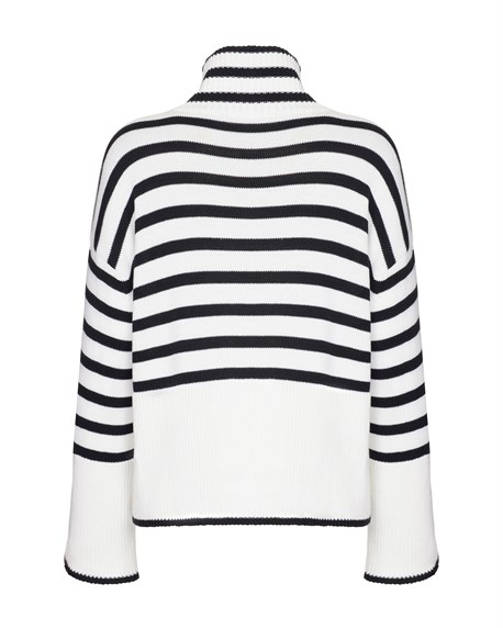 Sweater Julie - photo 30354