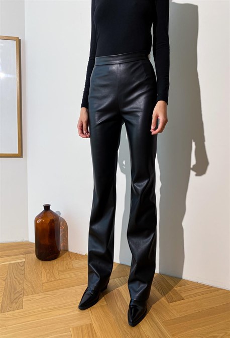 Trousers - photo 30802