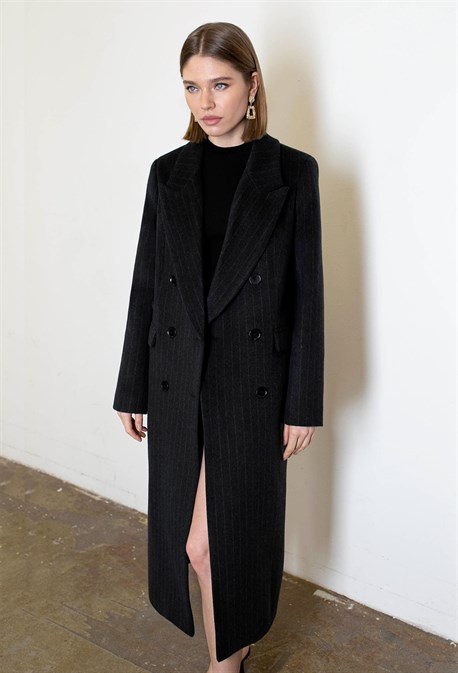 Women's gray striped coat - photo 31818