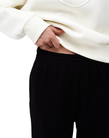 Straight pants with elastic band - photo 32457