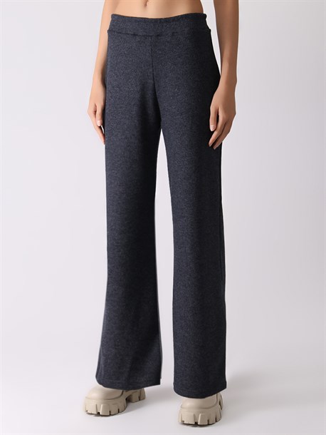 Knitted suit - photo 32989