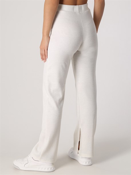 Knitted suit - photo 33056