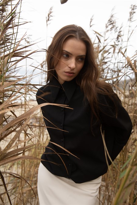 Shirt with cuffs - photo 33785