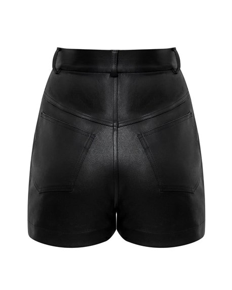 leather shorts - photo 36163