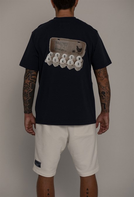 T-shirt - photo 36894