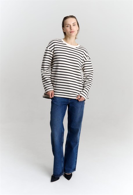 T-shirts - photo 37231