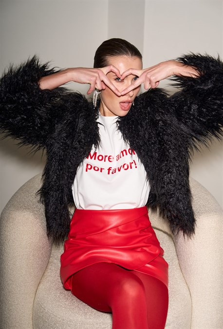 T-shirt - photo 38290