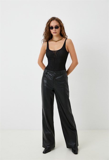 Body Deutzia - photo 38336