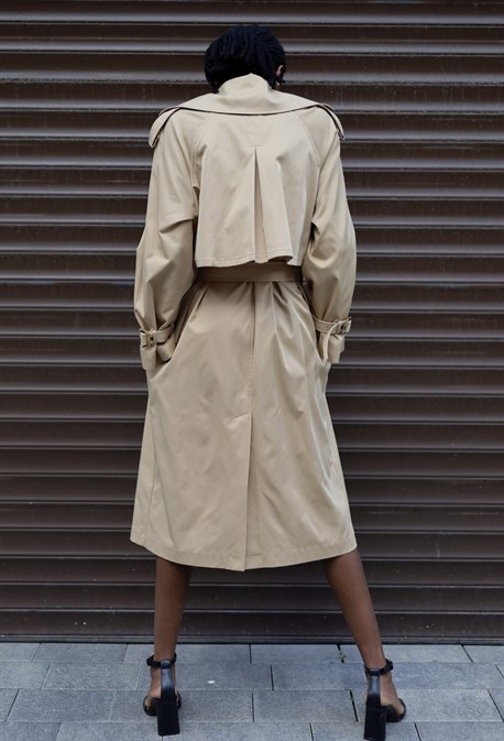 Trench coat - photo 39227