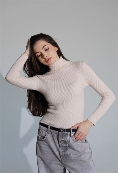 Turtleneck - photo 39364