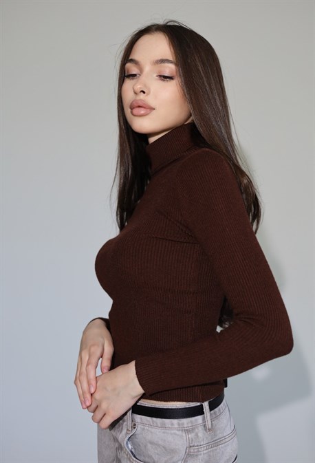 Turtleneck - photo 39369