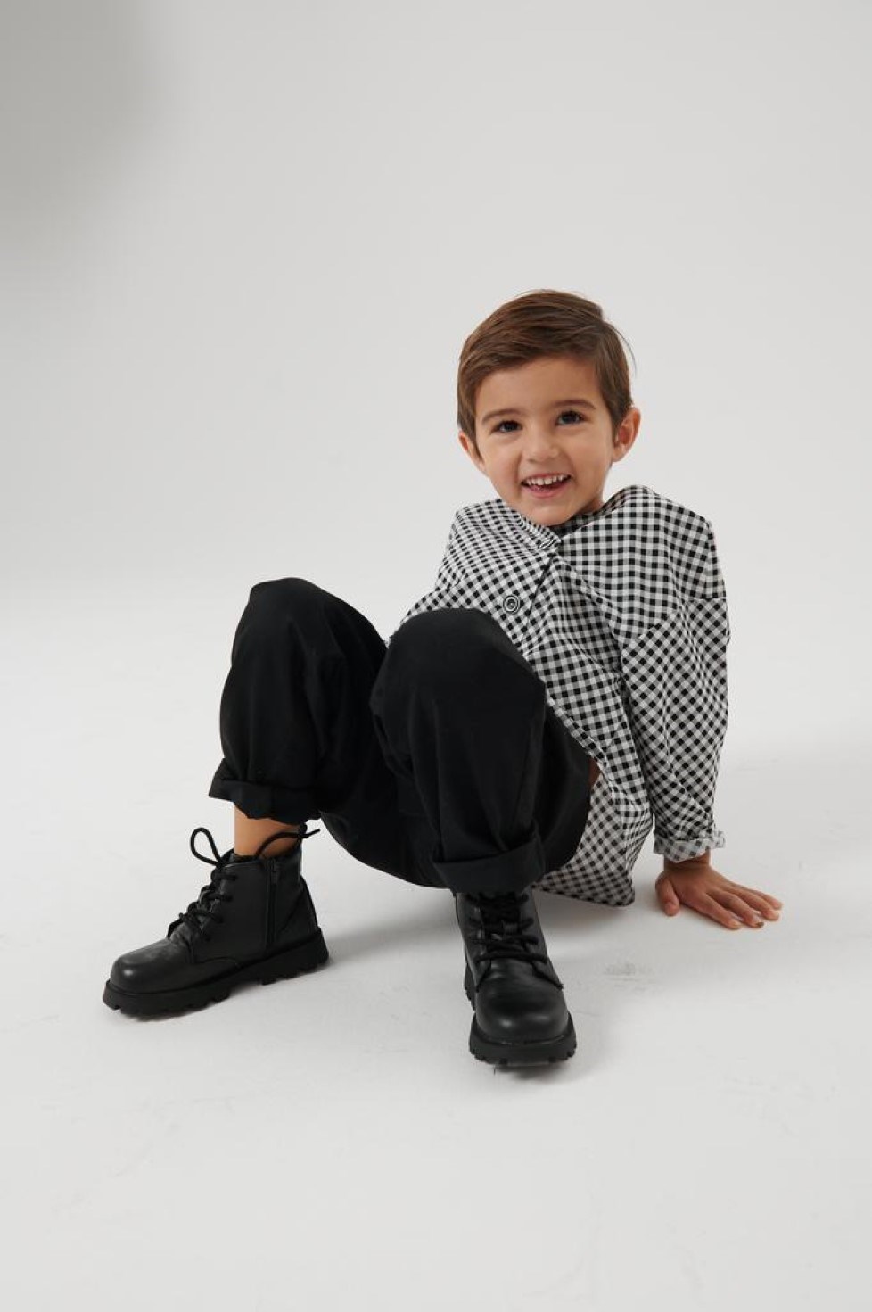 Elasticated trousers - photo 42925