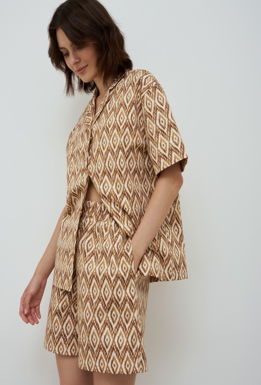 Shorts - photo 43618