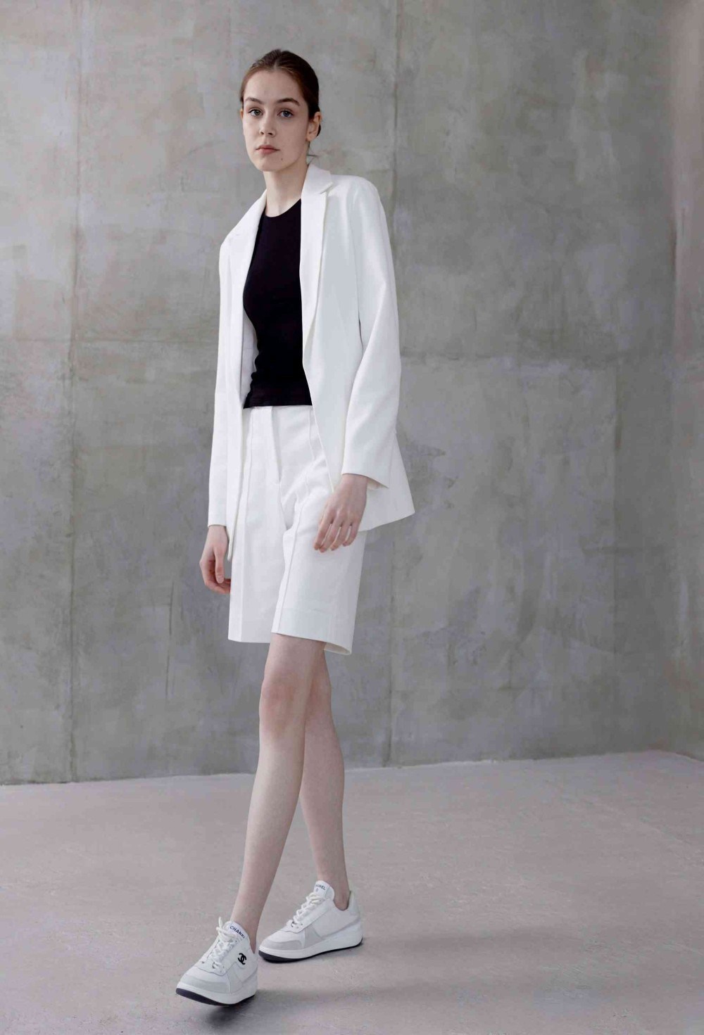 TOTAL WHITE Shorts - photo 43631