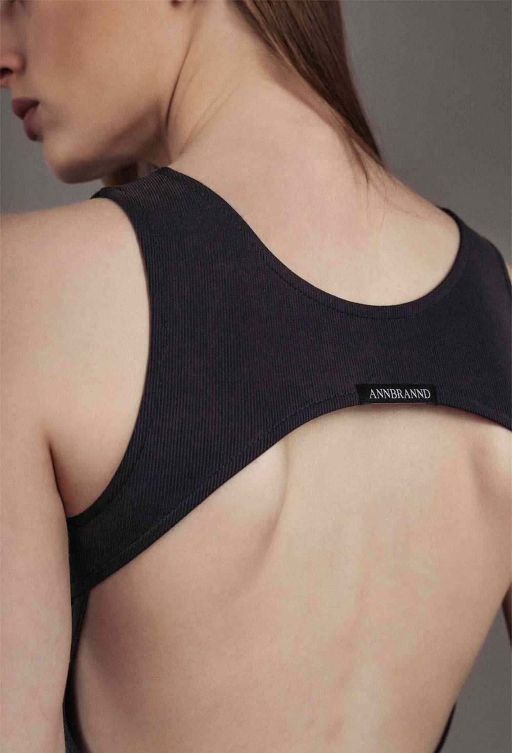 Open back dress - photo 43716