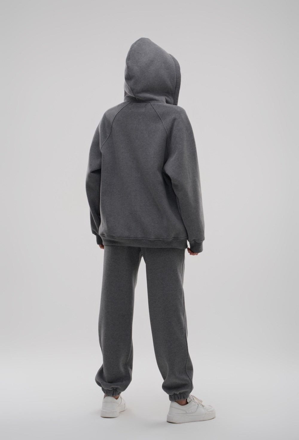 Sport suit - photo 44895