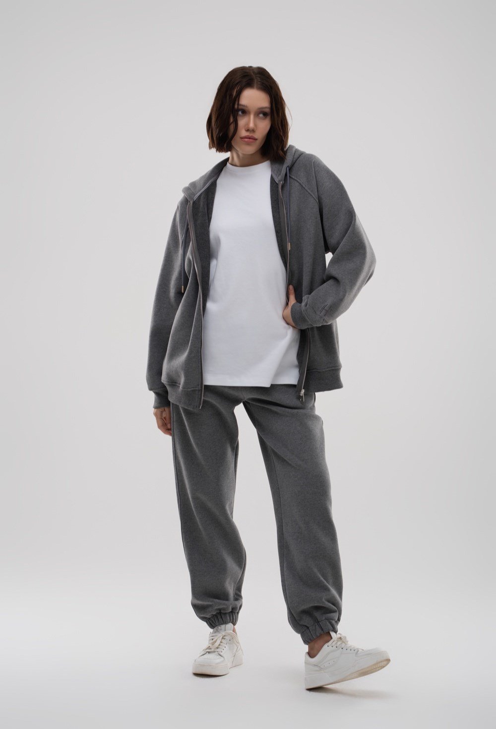 Sport suit - photo 44896