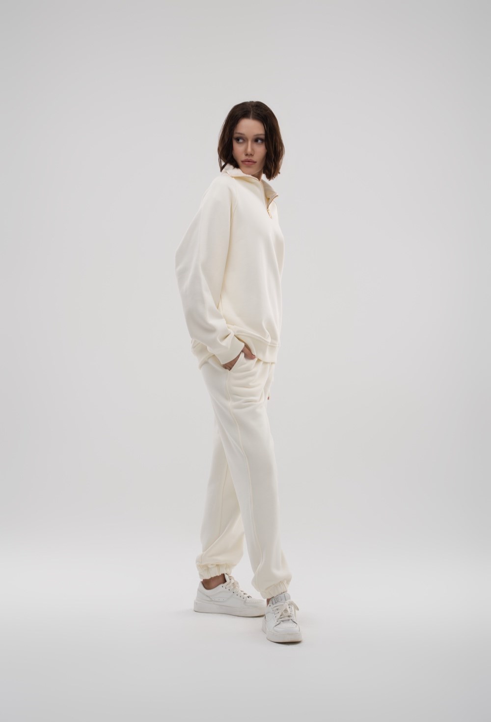 Sweatshirt - photo 44903