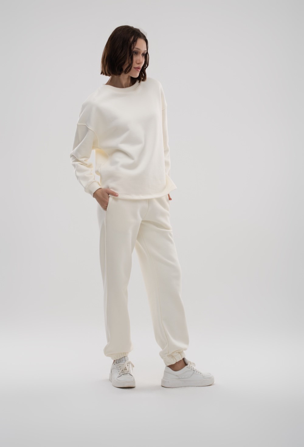 Joggers - photo 44914