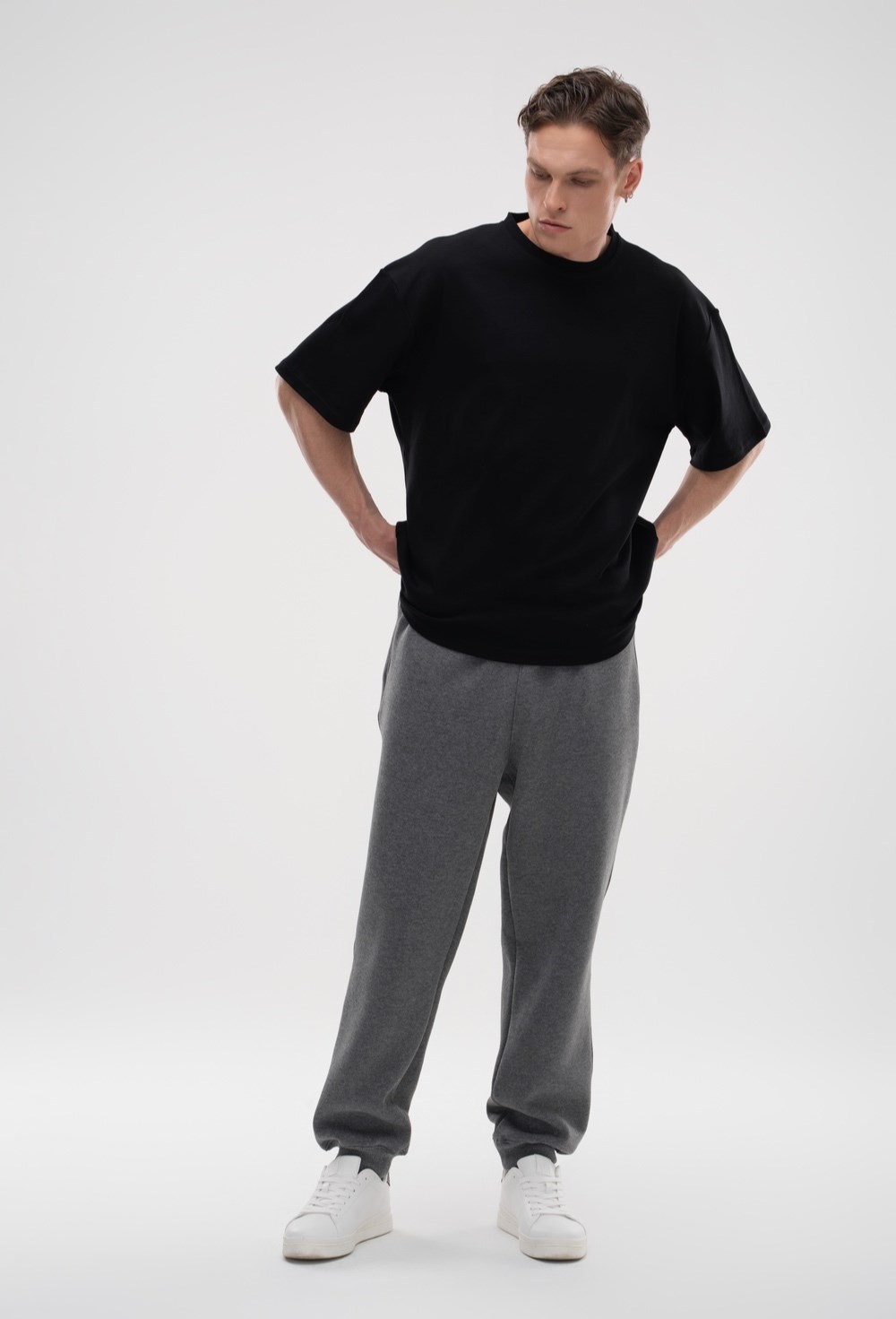 T-shirts - photo 44924