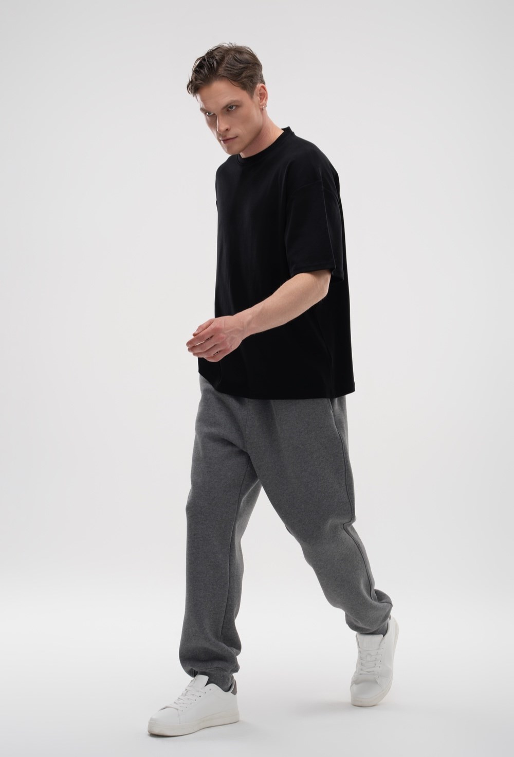 T-shirts - photo 44926