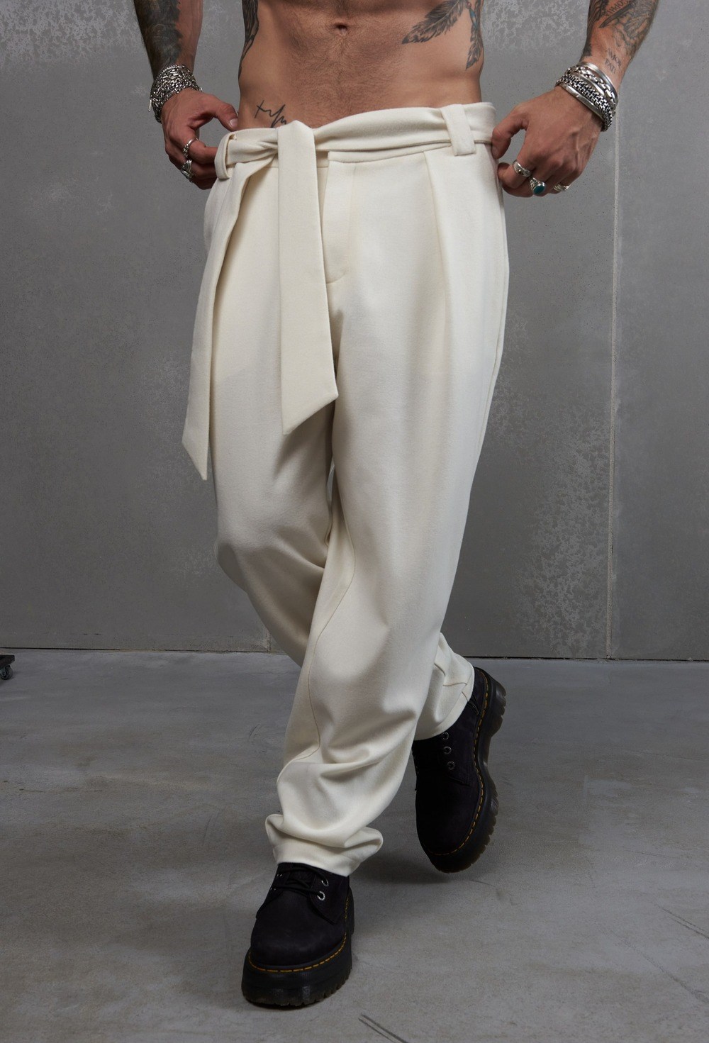 Trousers - photo 45117