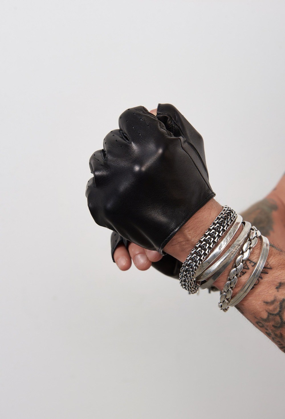 Gloves - photo 45154