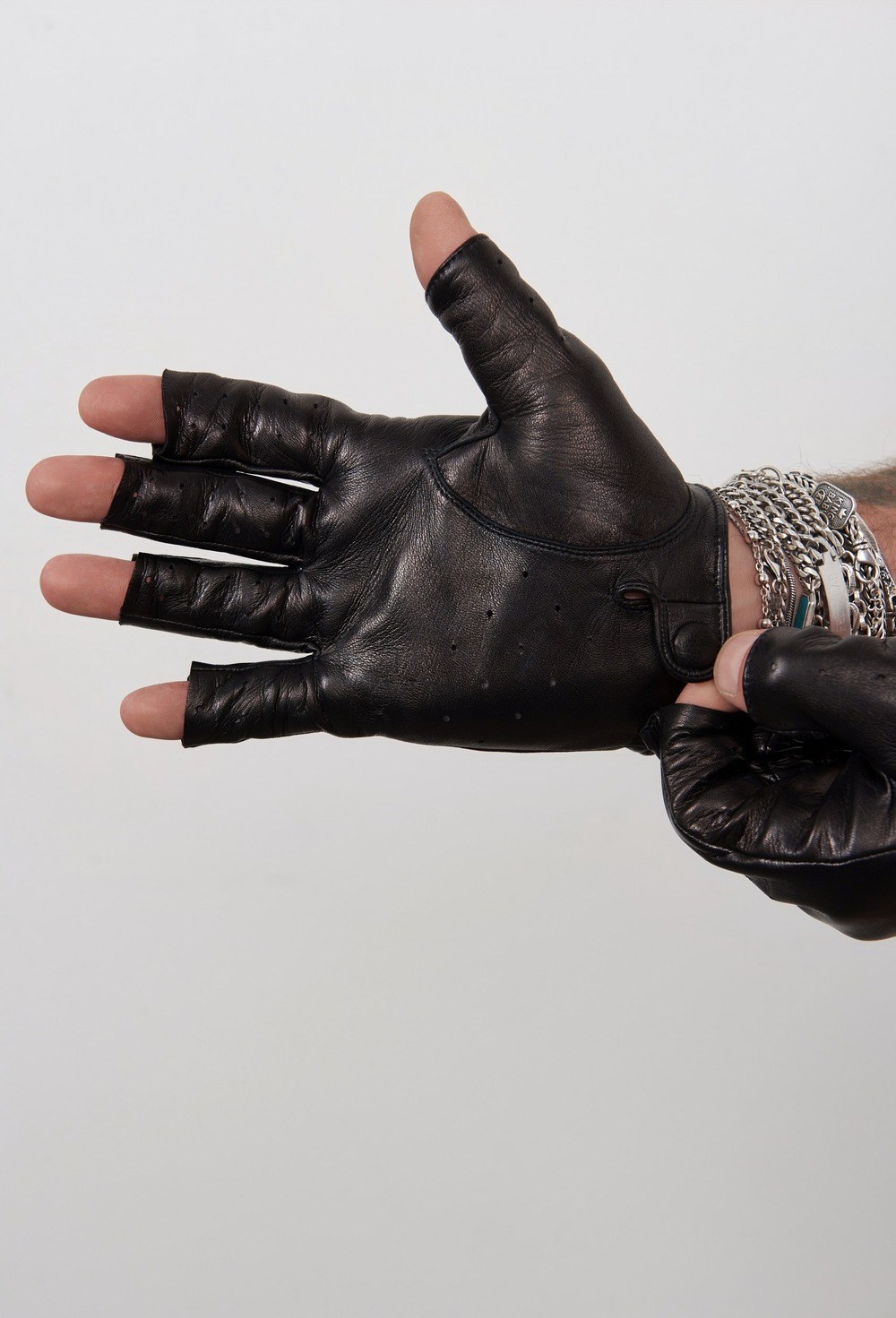 Gloves - photo 45155