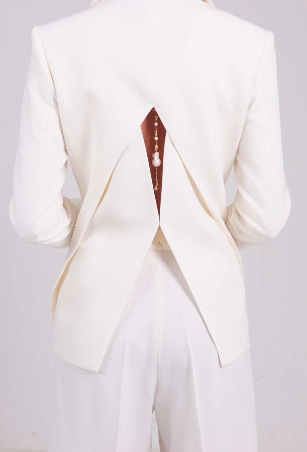 Suit with trousers - photo 45368