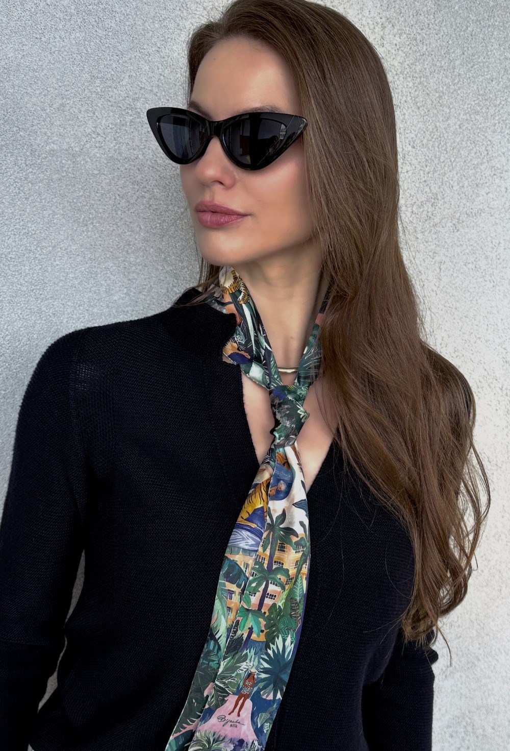 Handkerchief - photo 45590