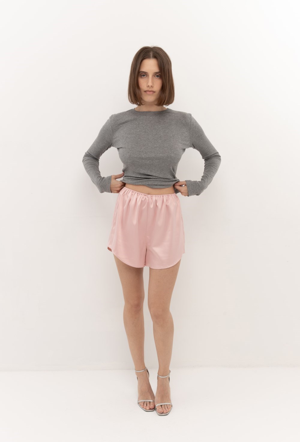 Shorts - photo 45626