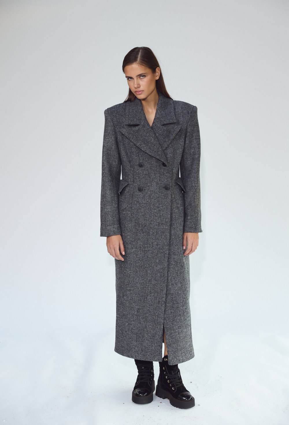 Coat B&W - photo 46091