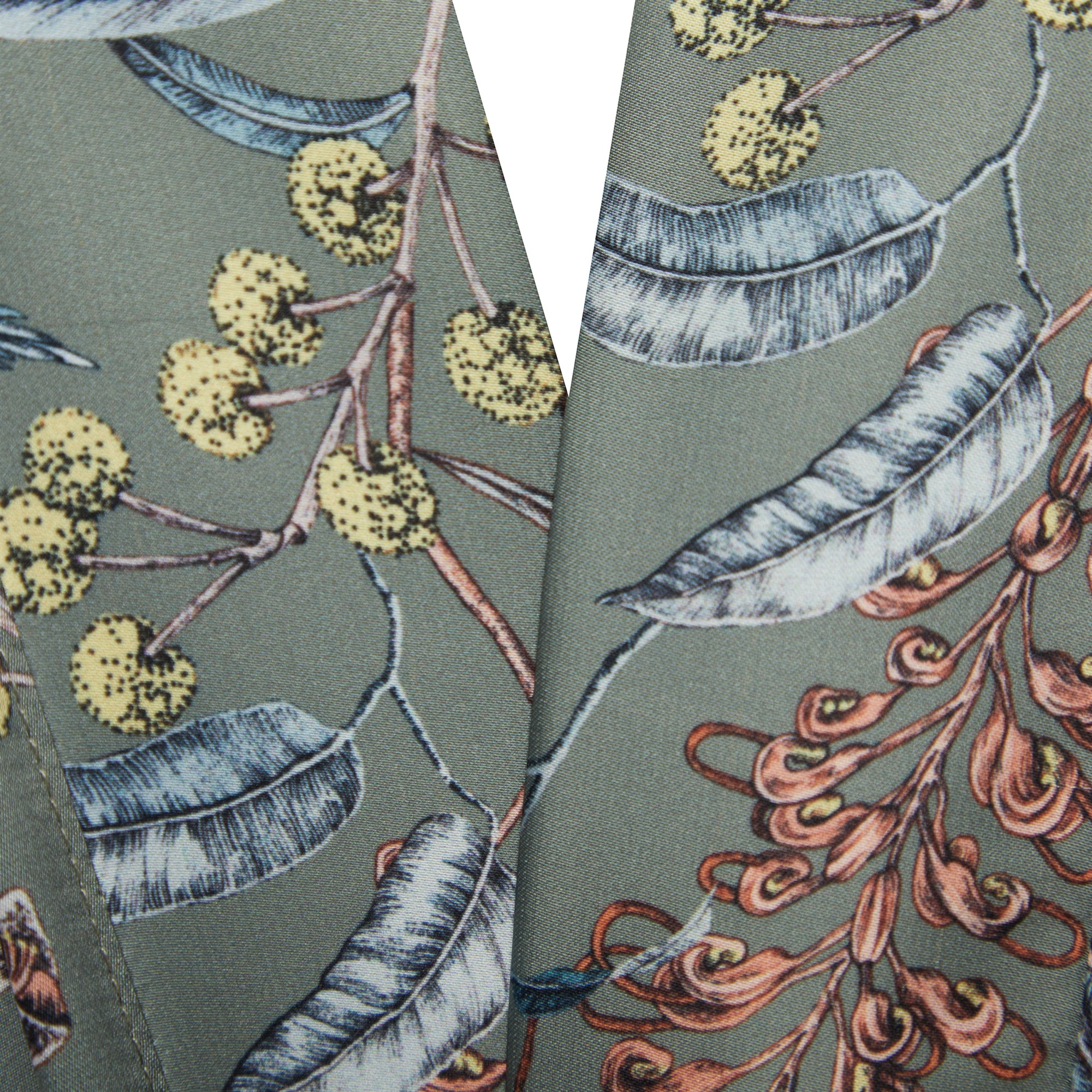 Dressing gown - photo 46272