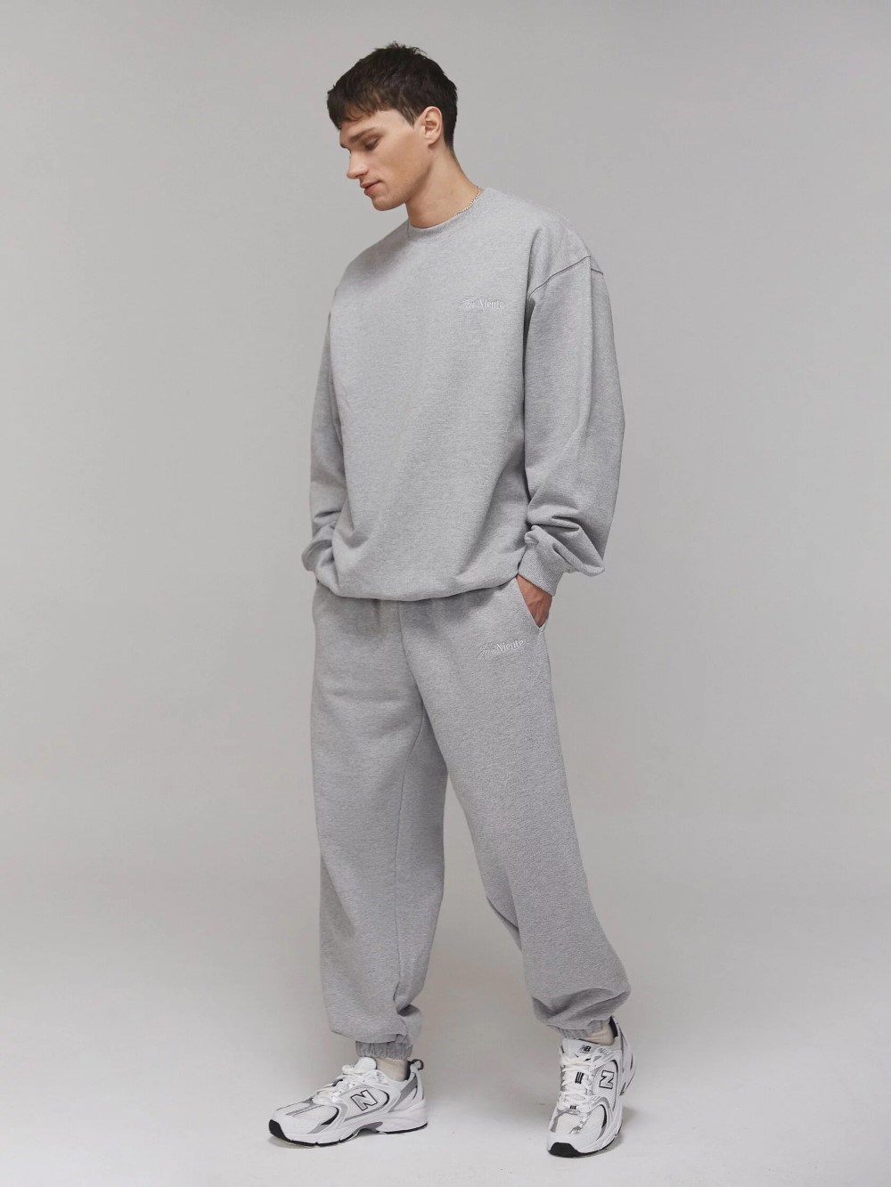 Sweatshirts - photo 47746