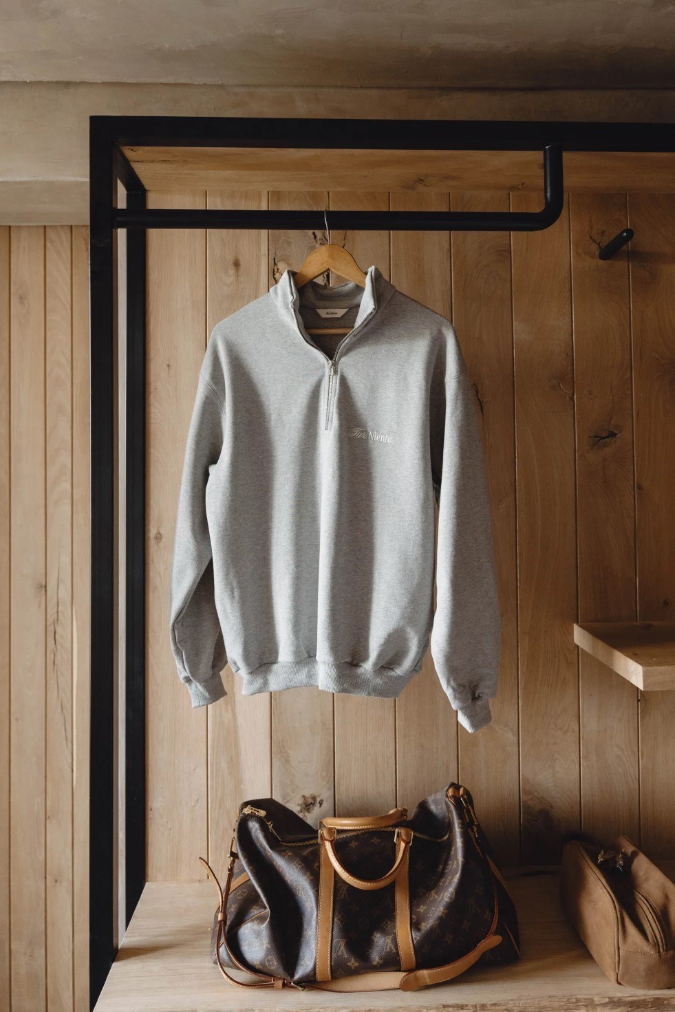 Sweatshirts - photo 47748