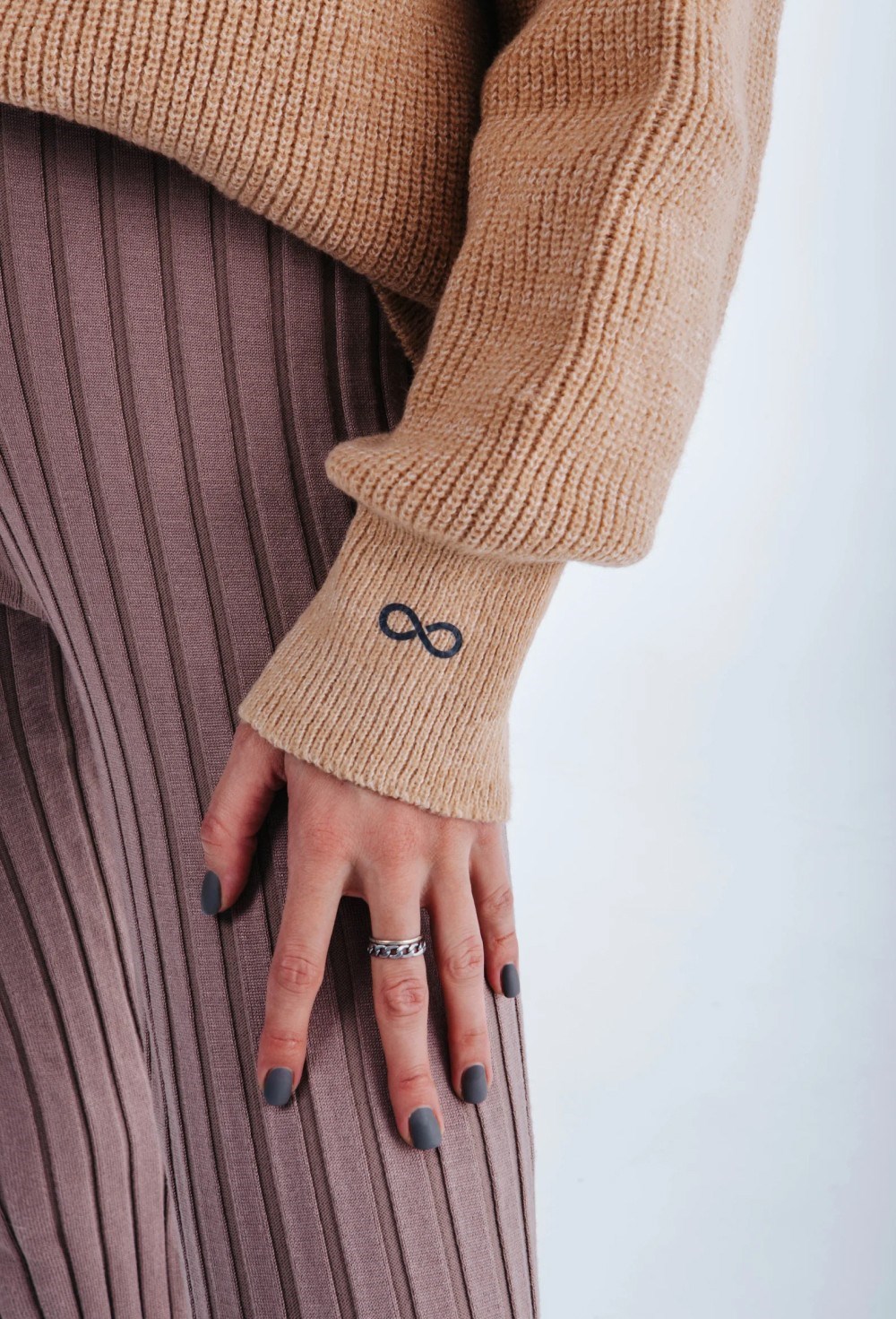 Sweater - photo 50020