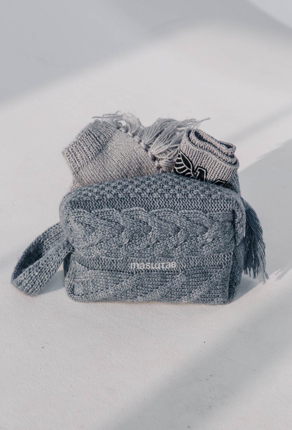 Cosmetic bag - photo 50042