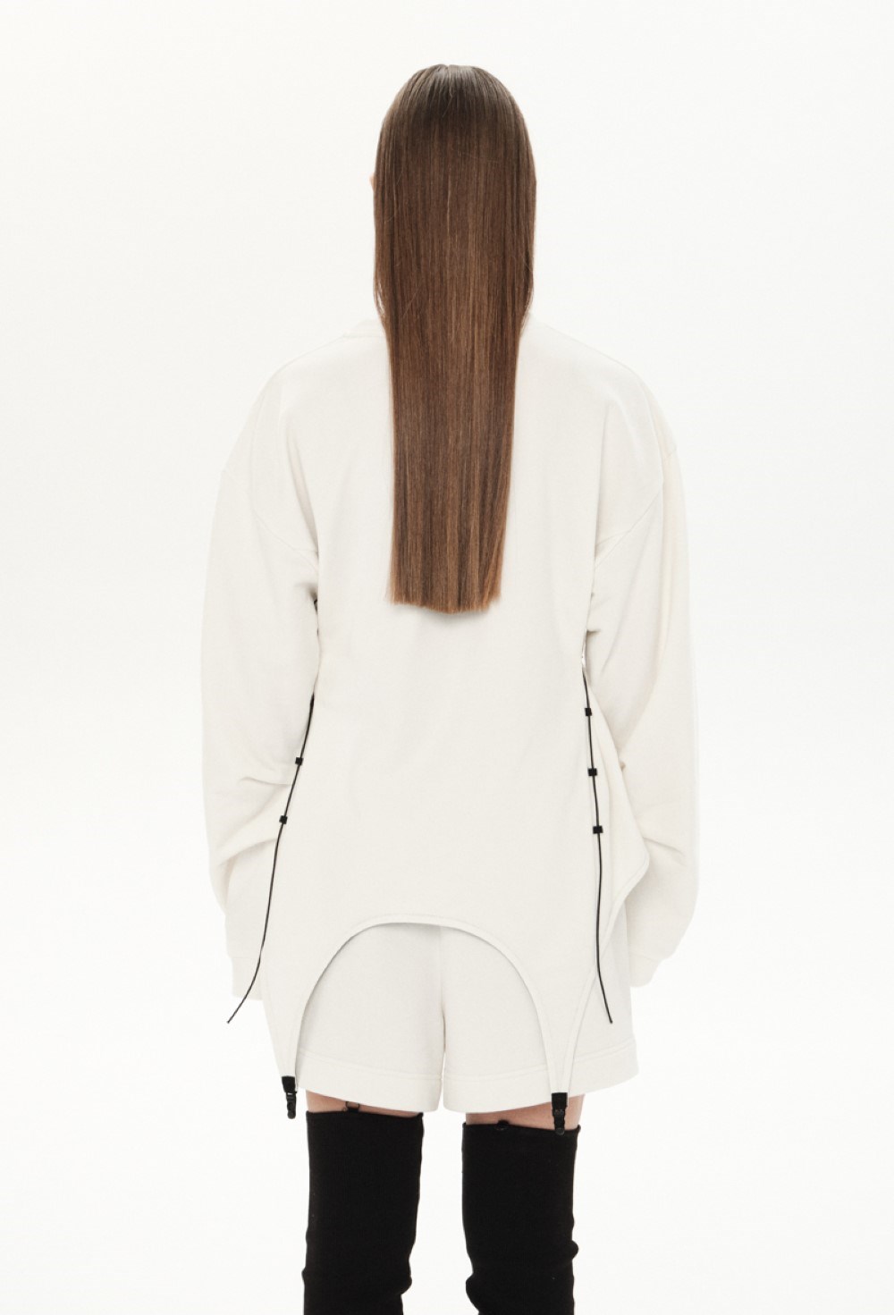 Sweatshirt with garters - photo 50323