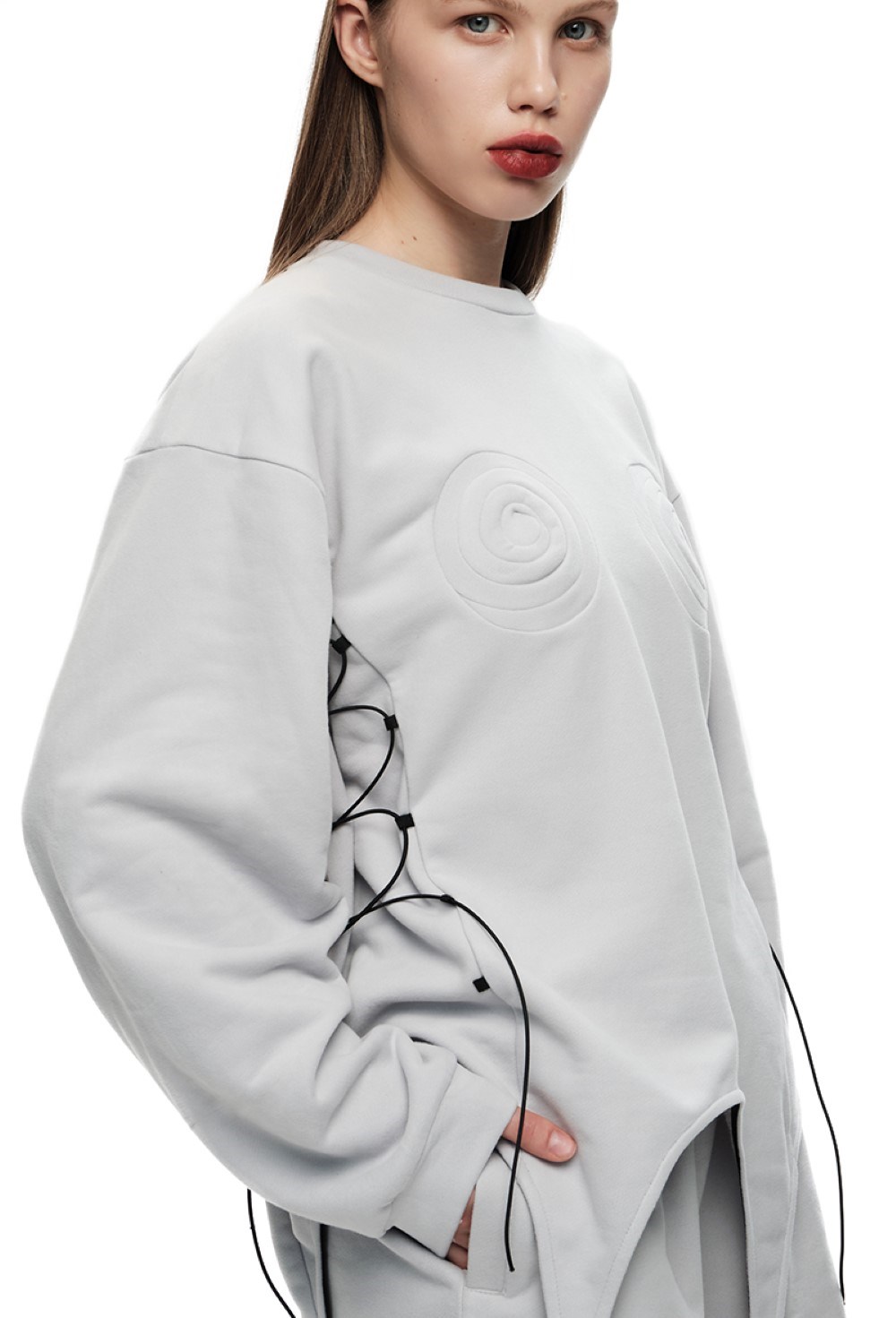 Sweatshirt with garters - photo 50331