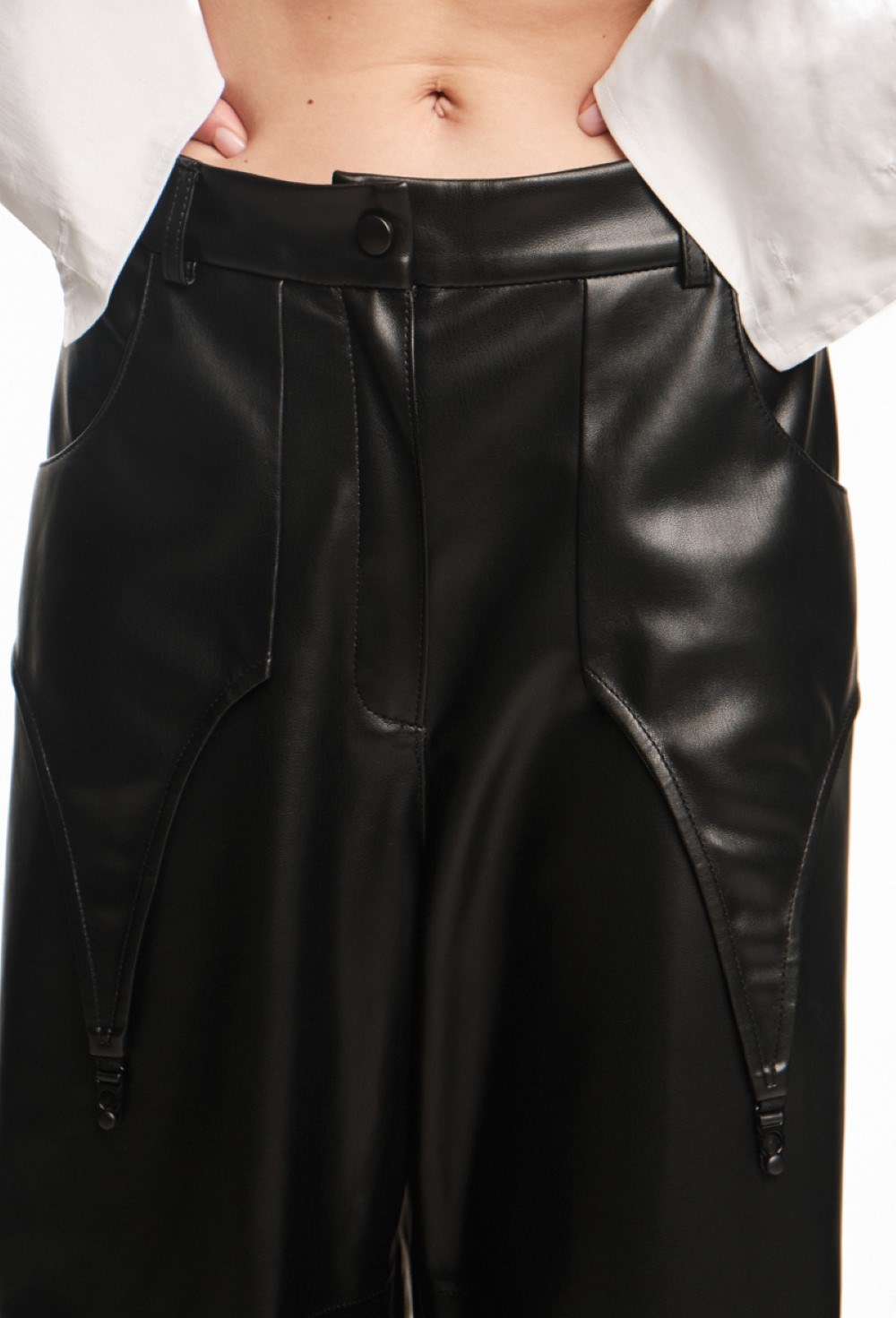 Leather trousers - photo 50476