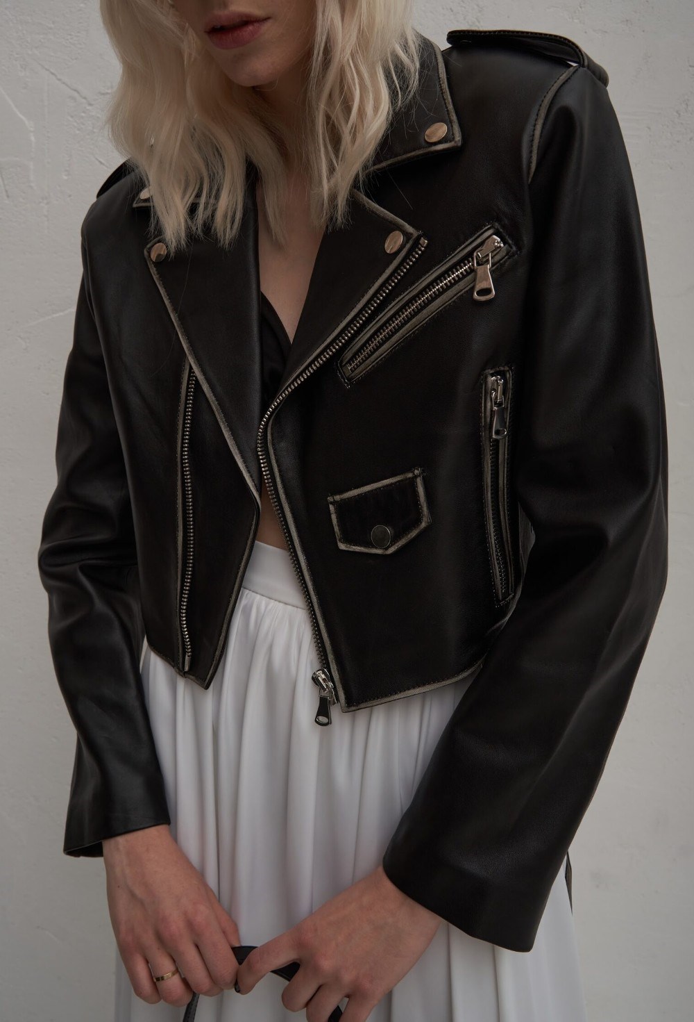 Leather jacket shortened "SANDRA" - photo 50601